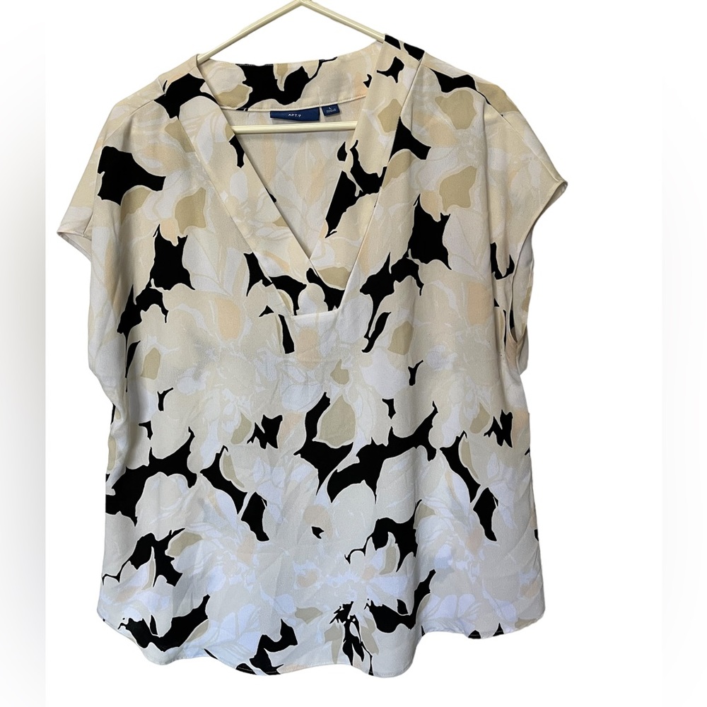 Apt 9 floral print top size L